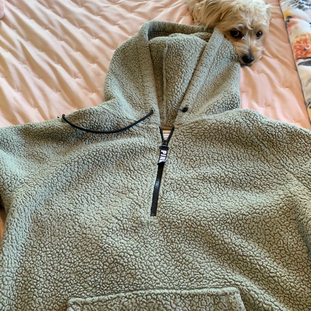 pink fleece hoodie